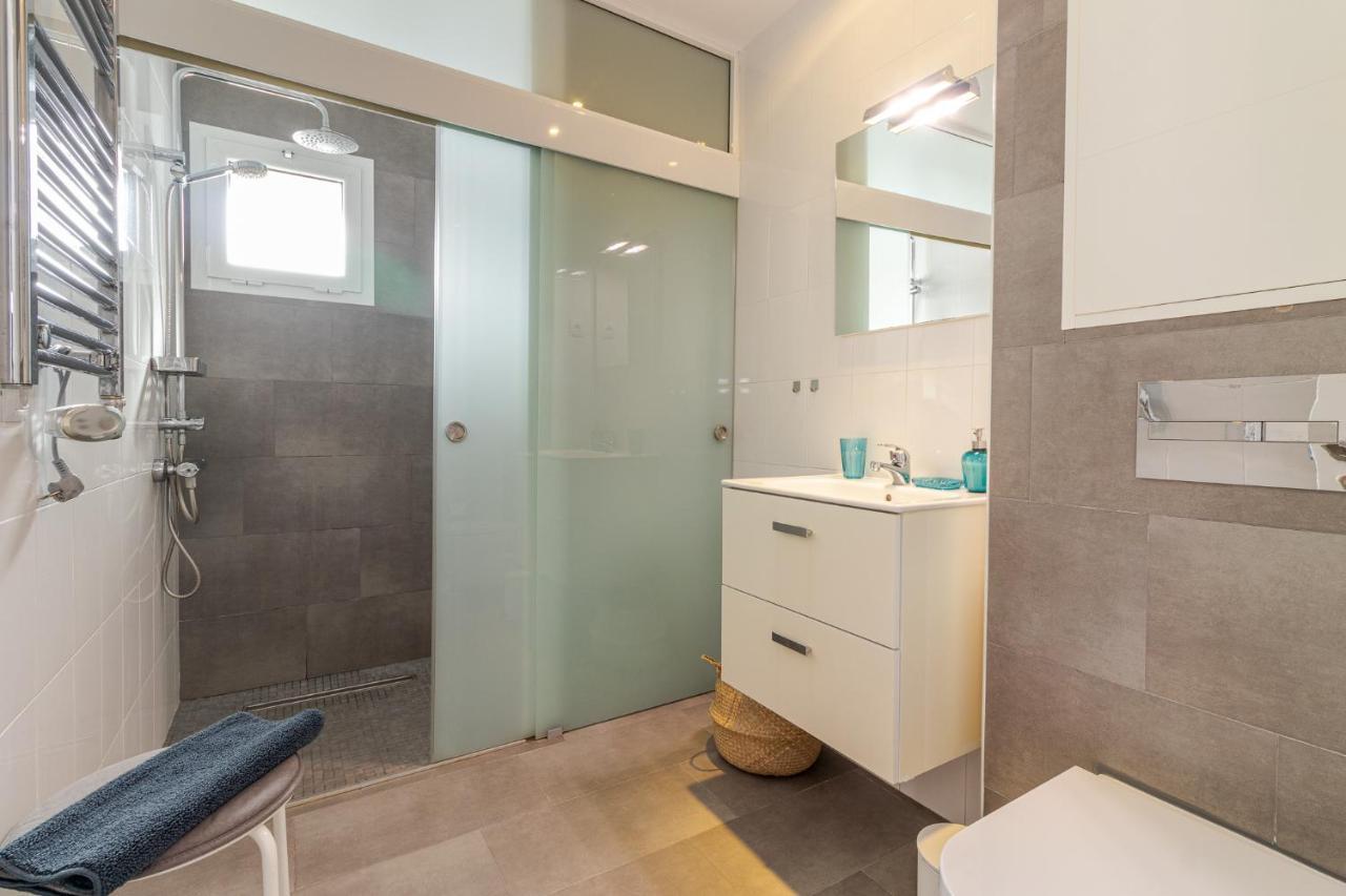Flatguest Carpe Mogan - Beach - Balcony - Wifi المظهر الخارجي الصورة